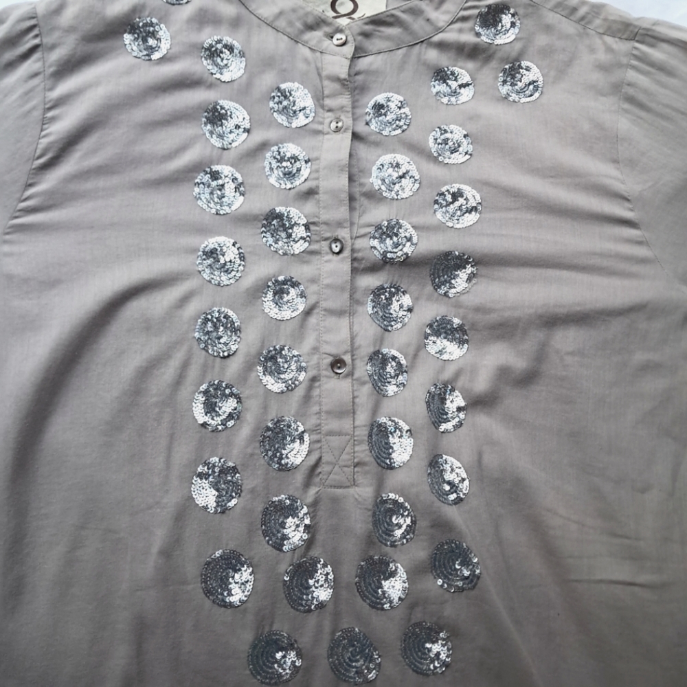 Figue Women's Tunic Large 3/4 Sleeve Silver Sequins EUC